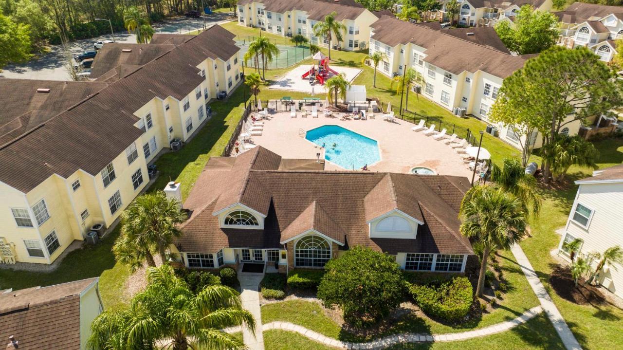 Beautiful Cozy Retreat Near Disney - Spacious Condo كيسيمي المظهر الخارجي الصورة